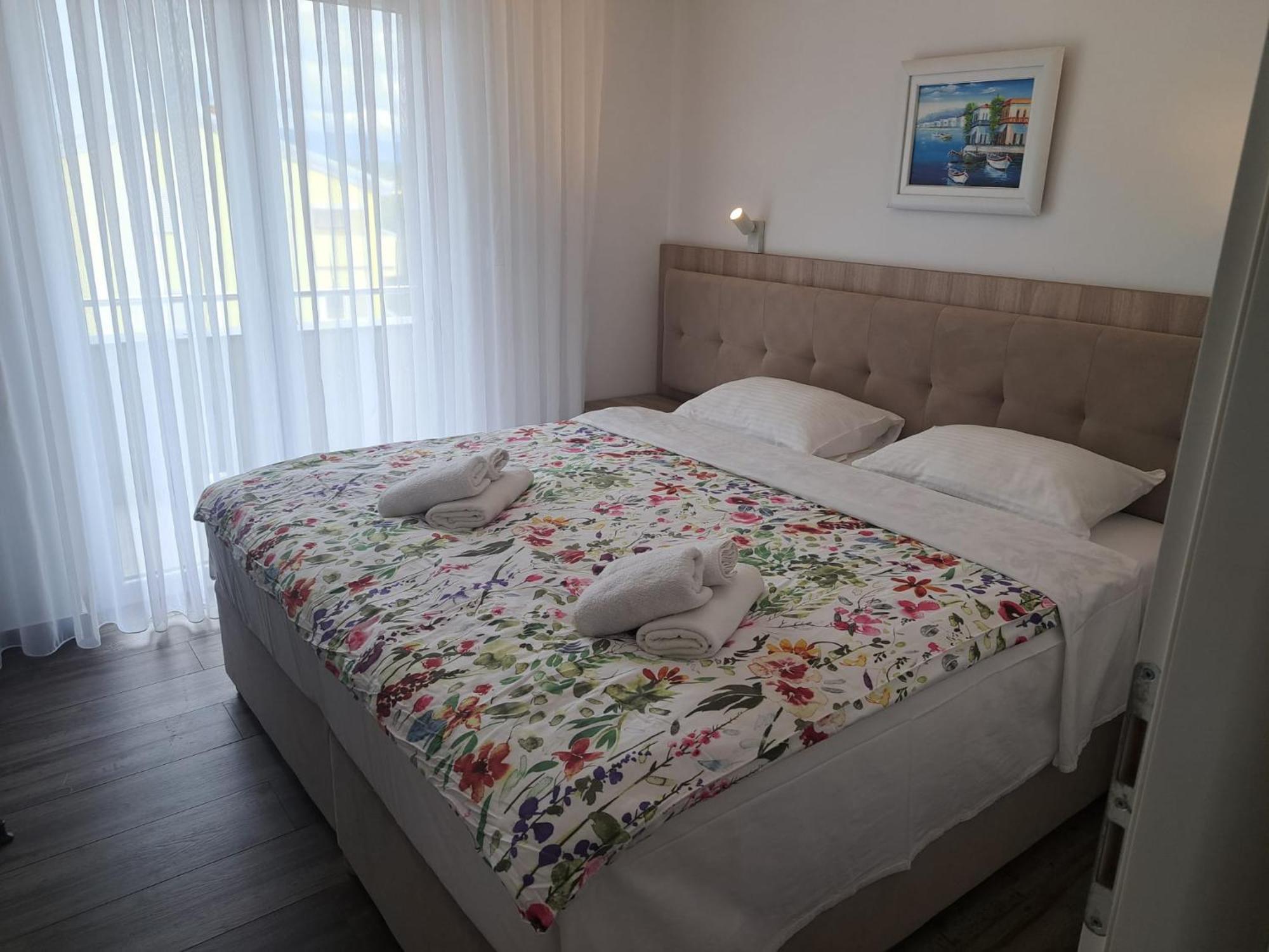 Rooms & Apartment Mama Mia Malinska Ngoại thất bức ảnh