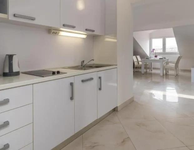 Rooms & Apartment Mama Mia Malinska Ngoại thất bức ảnh