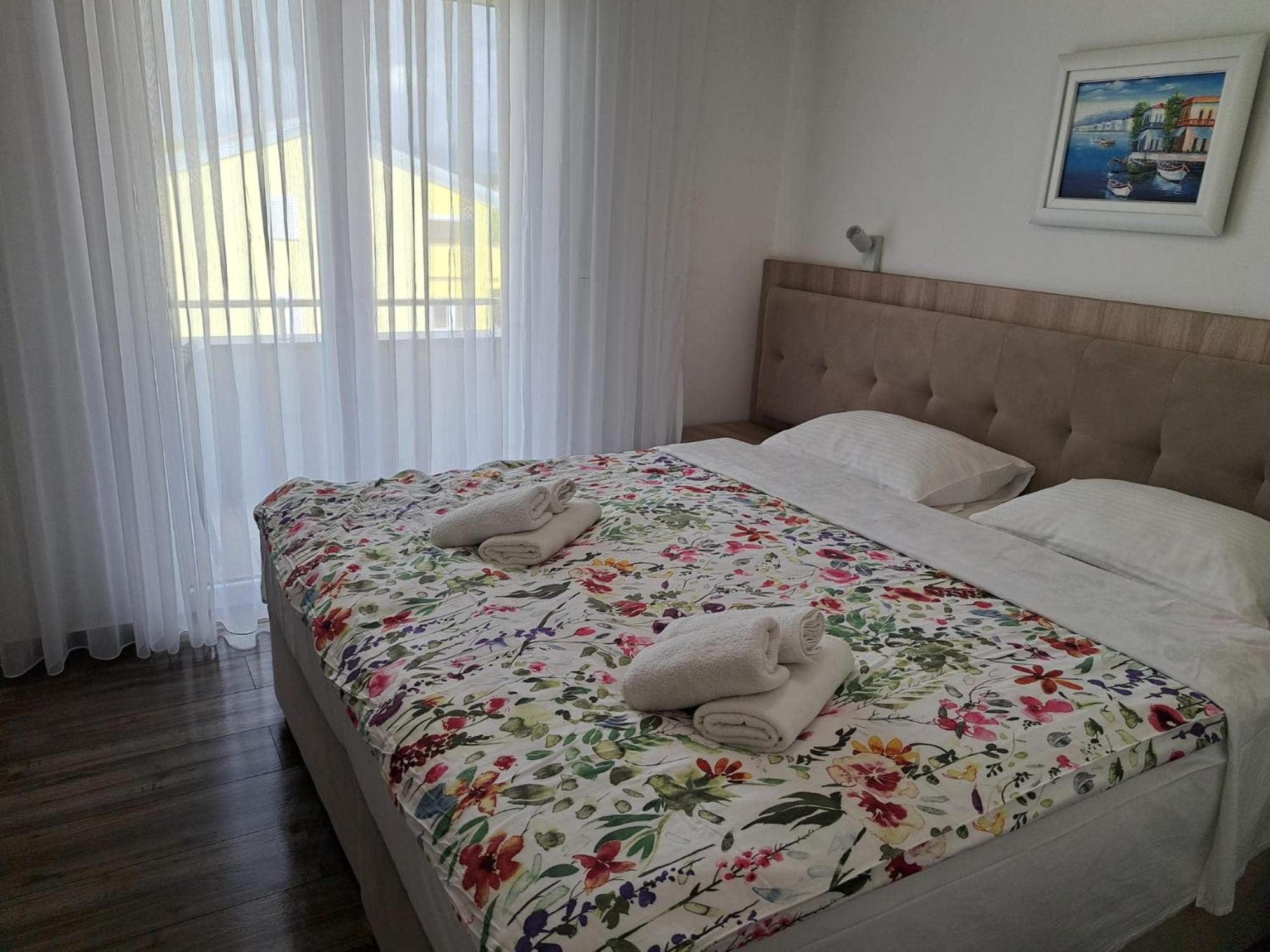 Rooms & Apartment Mama Mia Malinska Ngoại thất bức ảnh