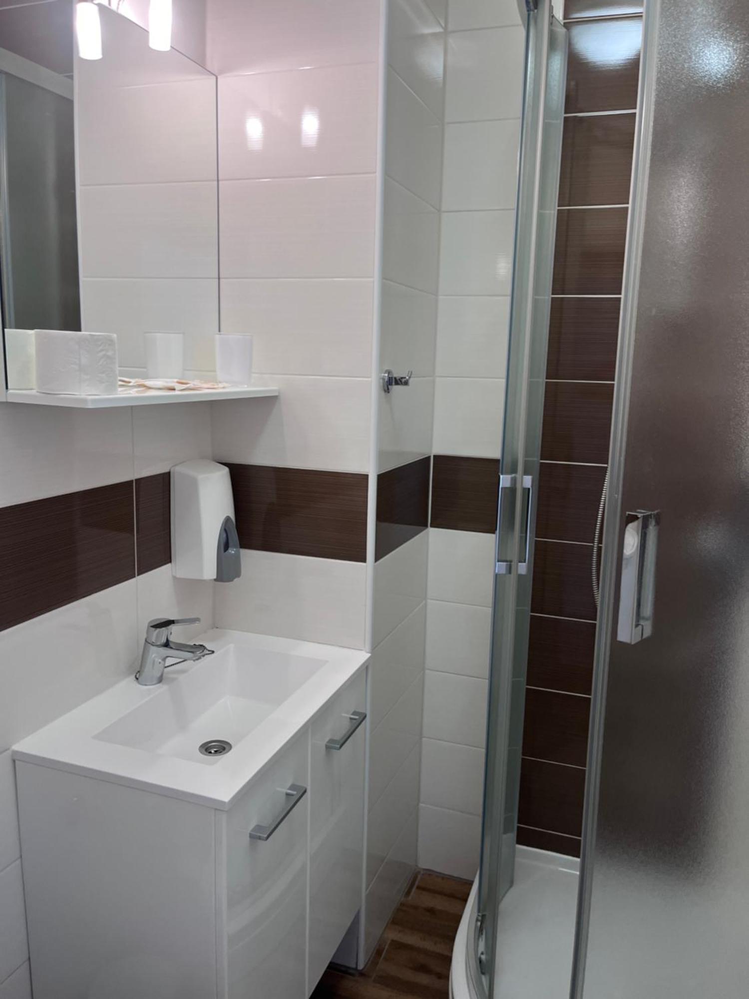 Rooms & Apartment Mama Mia Malinska Ngoại thất bức ảnh
