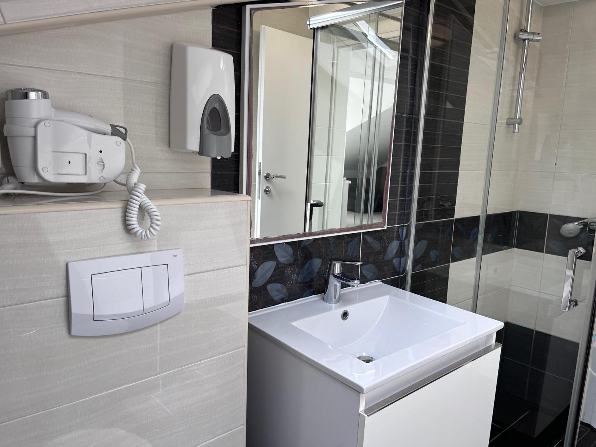 Rooms & Apartment Mama Mia Malinska Ngoại thất bức ảnh