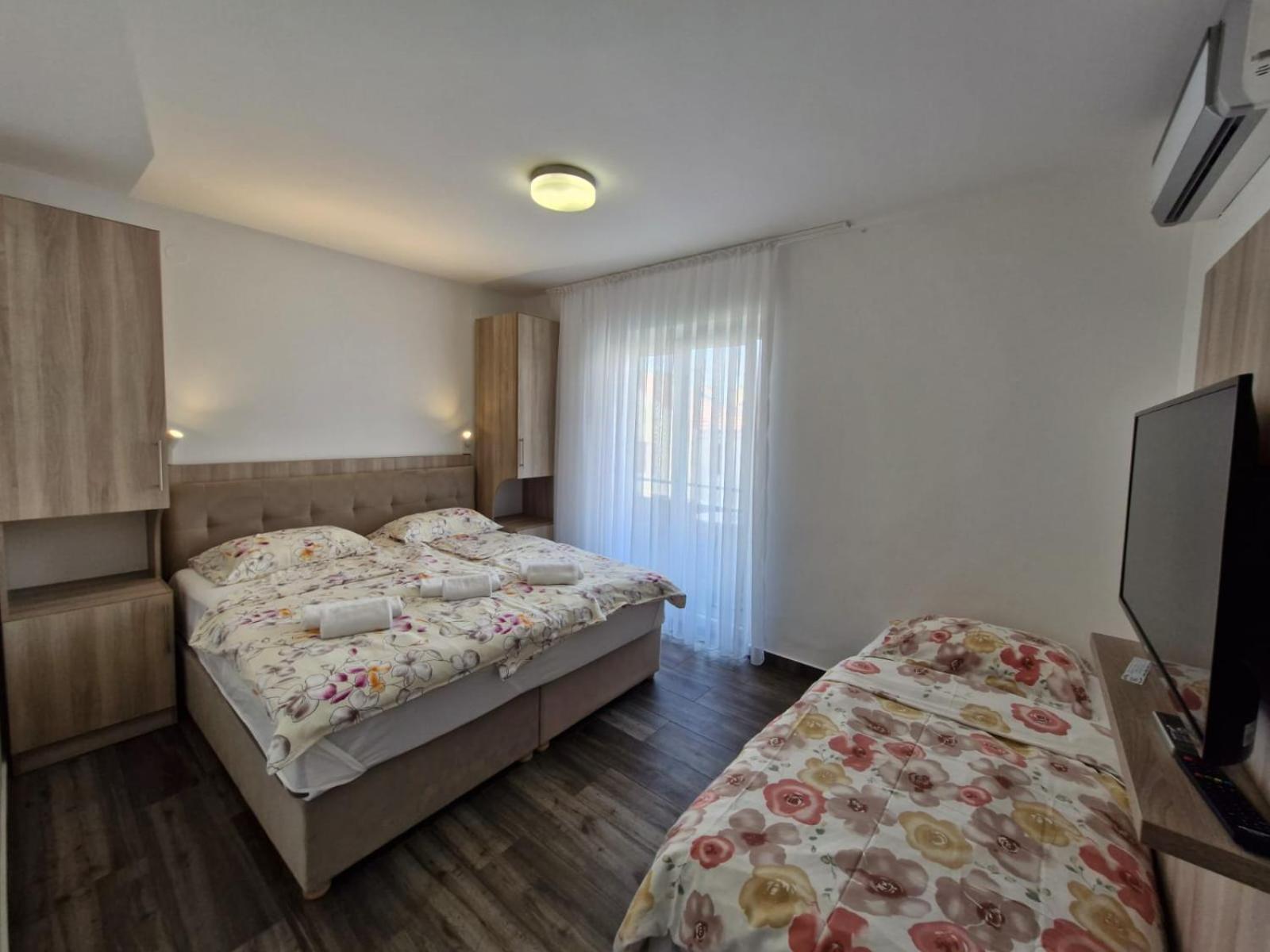Rooms & Apartment Mama Mia Malinska Ngoại thất bức ảnh